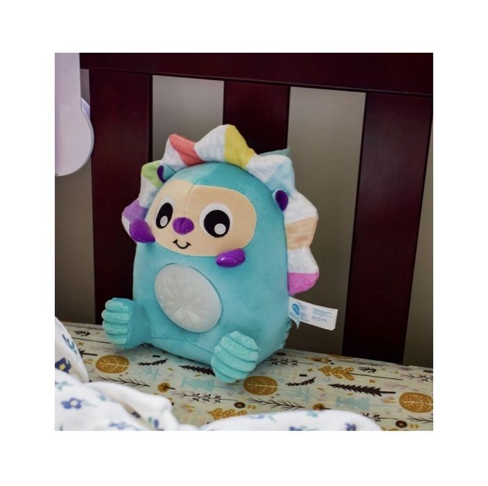 Играчка с бял шум, със светлина и звуци ()Playgro - Таралеж