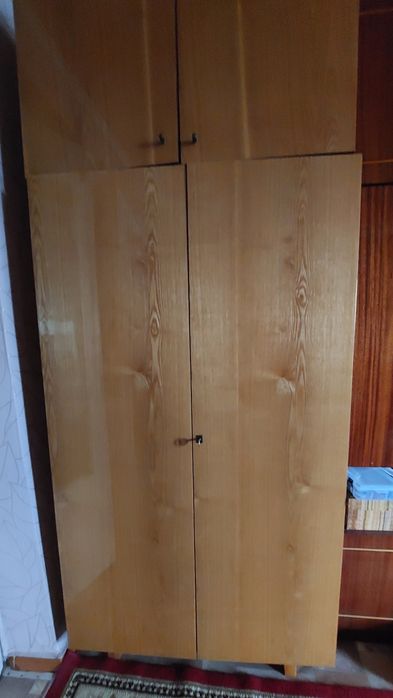 Шкаф плательный - мебель