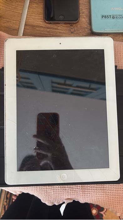 Планшеты и телефоны на запчасти – недорого