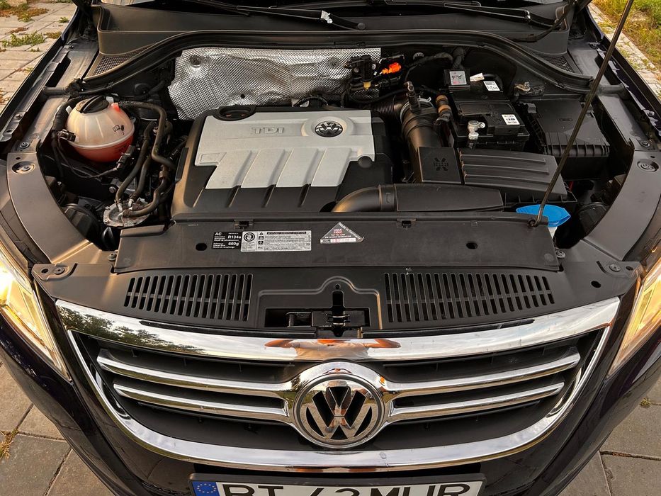 VW Tiguan 2.0 TDI / 170 CP> Euro 5 > An 2010 > 4x4> Navi
