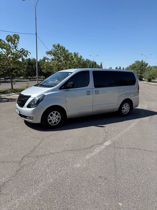 Продается Hyundai grand starex 2009 года выпуска.