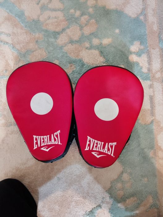 Продаю вещи для каратэ(бокса)