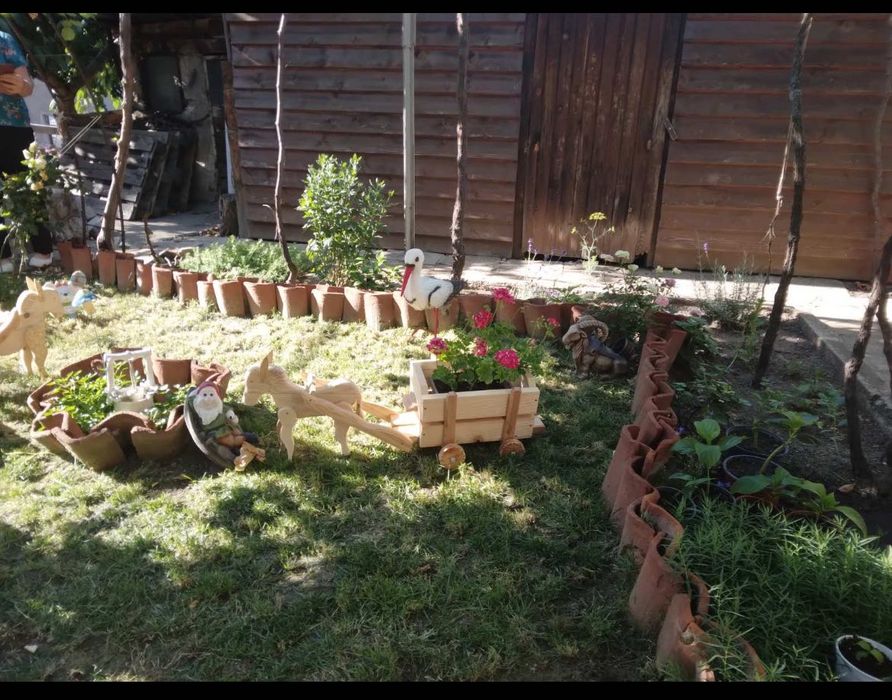 Конче с каручка. Дължина 115см.