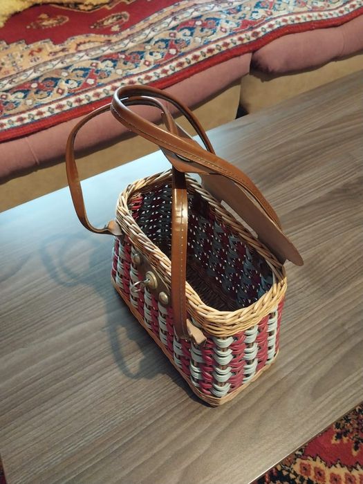 Плетеная корзина