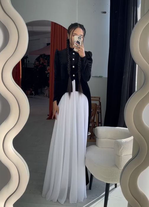 Вечернее платье на мероприятие