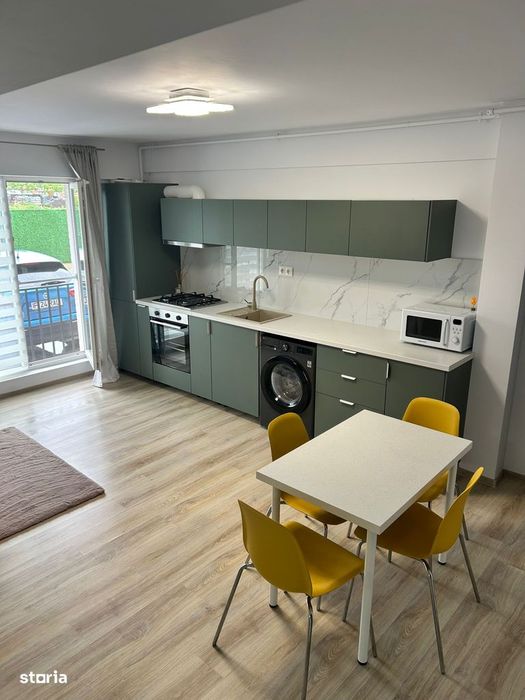 Apartament 2 camere, parter, cu balcon și lift