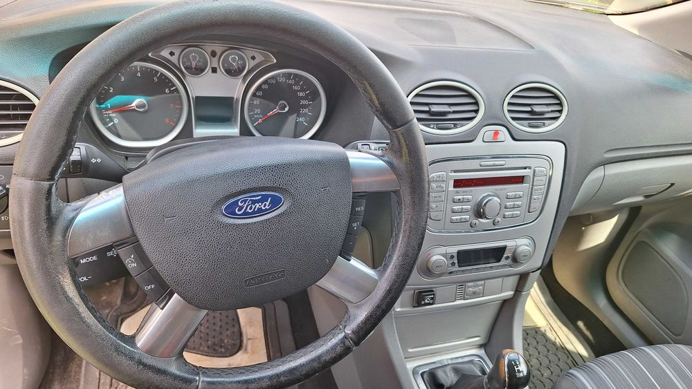 Vând Ford Focus 2008