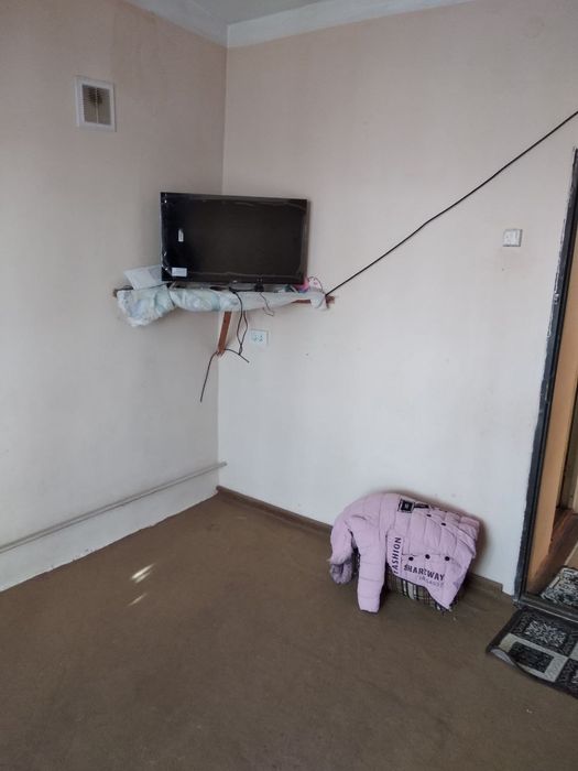 2 xonalik uy sotiladi 3 xonalik qilingan