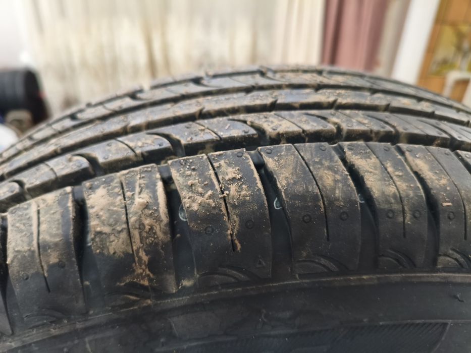 4.диск 4 резина.4.калпак.нови