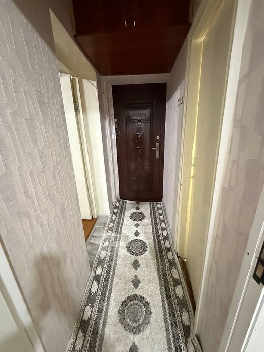 Продаю квартиру 2