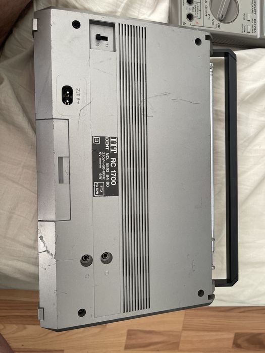 Radiocasetofon ITT RC 1700