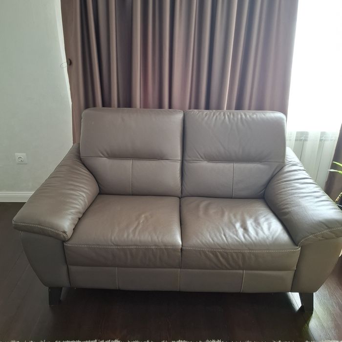 Луксозни дивани естествена кожа – малък и голям – отлично състояние