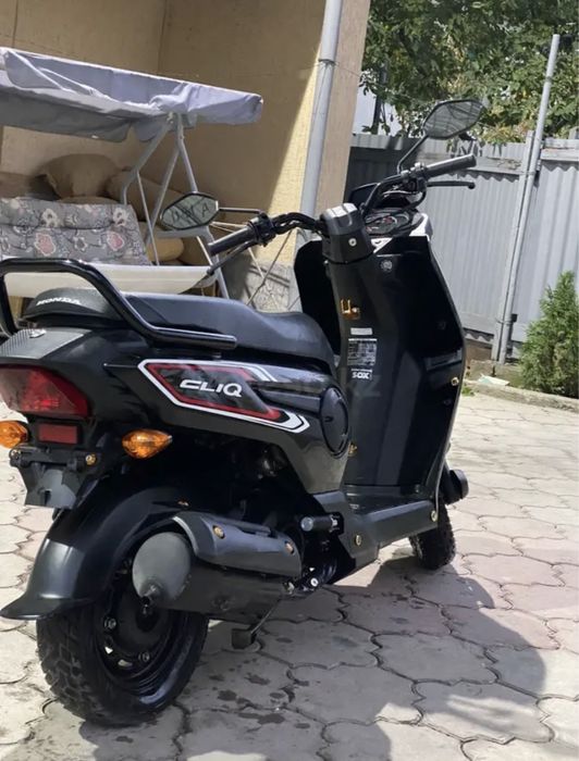 Продам Мопед Honda Cliq