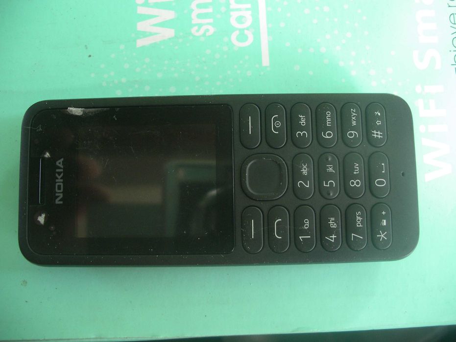 GSM телефон  NOKIA