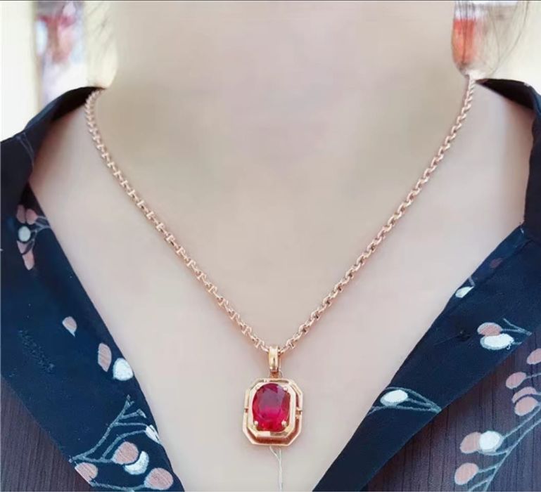 Кулон с цепью