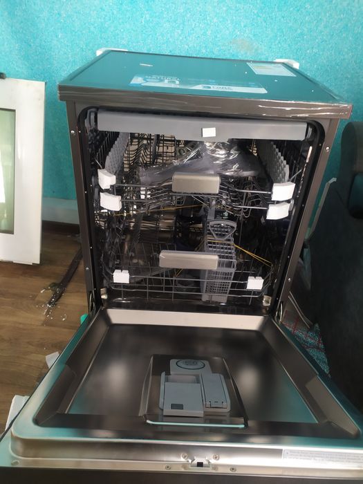 Посуда мойка AVALON новый аппарат продаётся