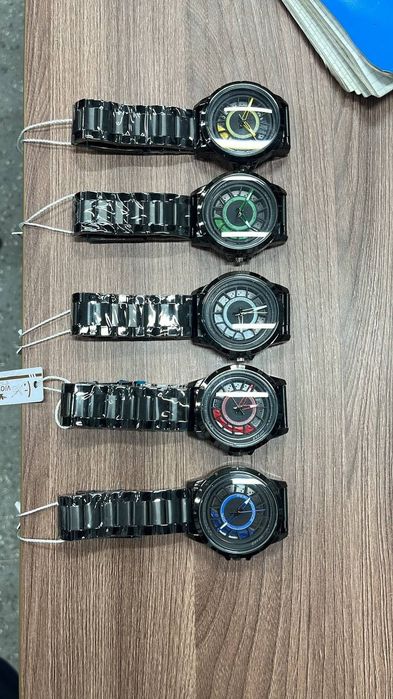 Мужские стильные часы