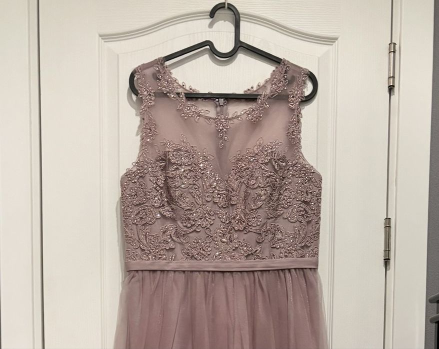 Бална / абитуриентска рокля - размер 36/38