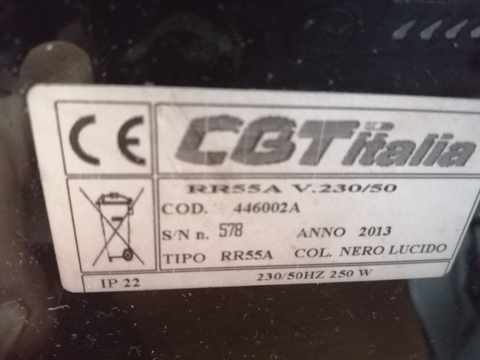 Răsnita electrica de cafea Italiana