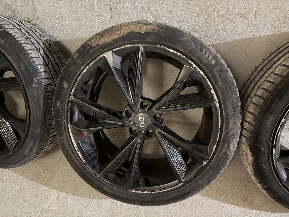 Джанти с гуми 5х112  19 Audi RS