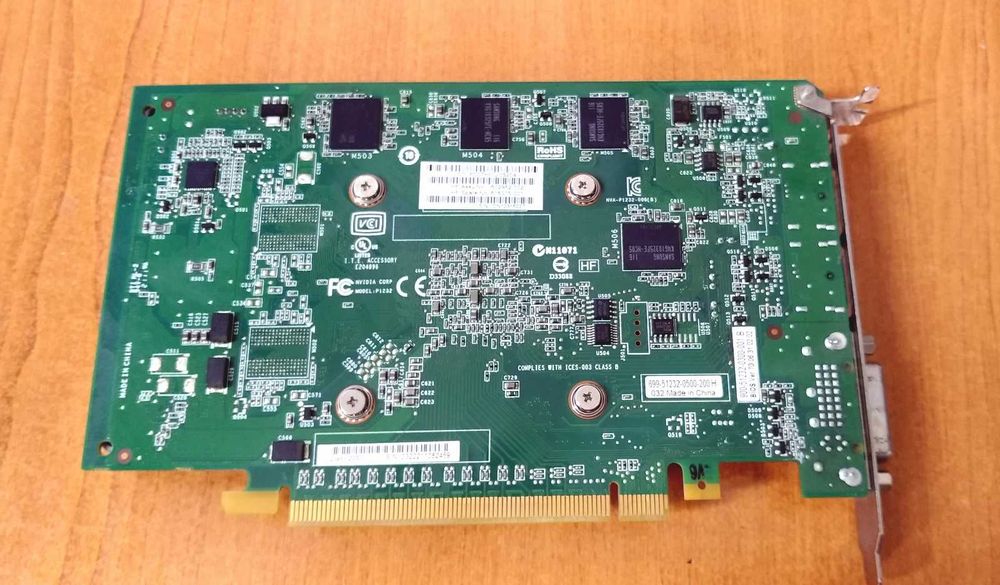 HP nVidia Quadro 2000 PROFESIONALA 1 GB DDR5/128bit PCI-E x16