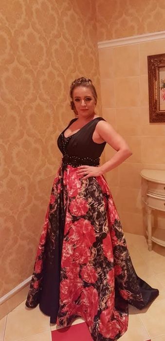 Rochie nasa deosebită