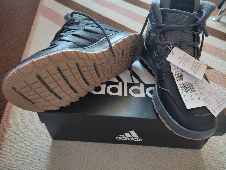 Зимни обувки  Adidas