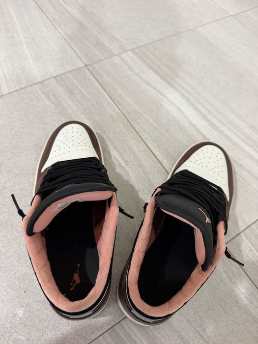 Air Jordan 1 low SE