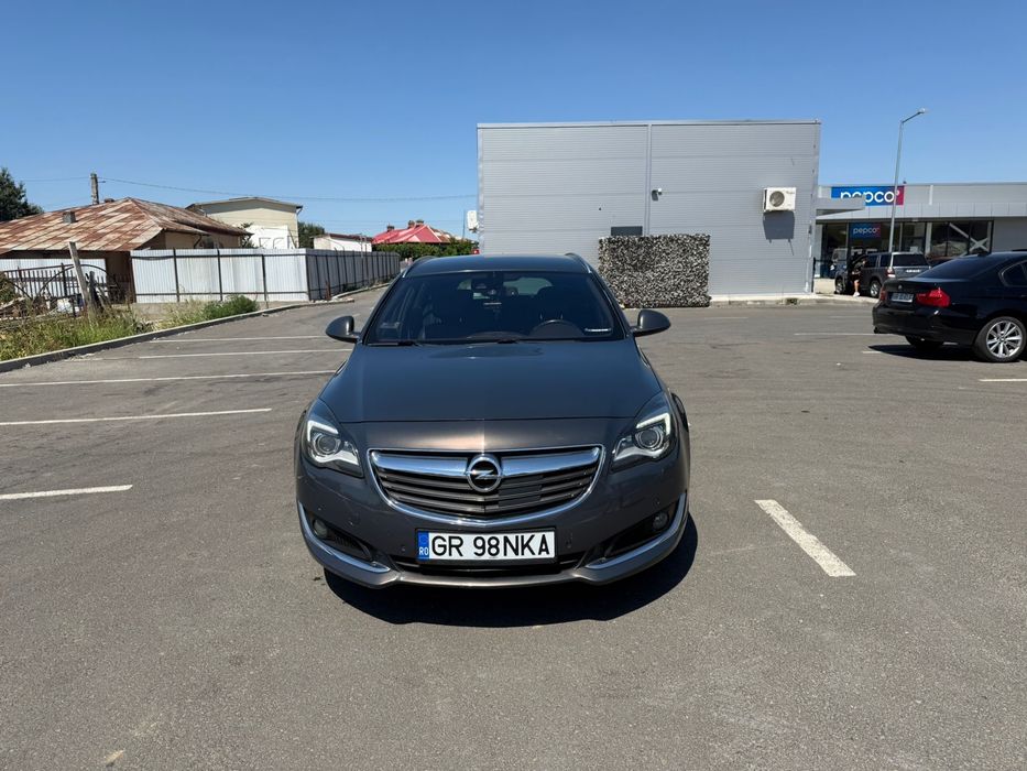 Opel Insignia Sports Tourer 2.0 BiTurbo 4x4 Automat 2014 Full Option 250.000 km