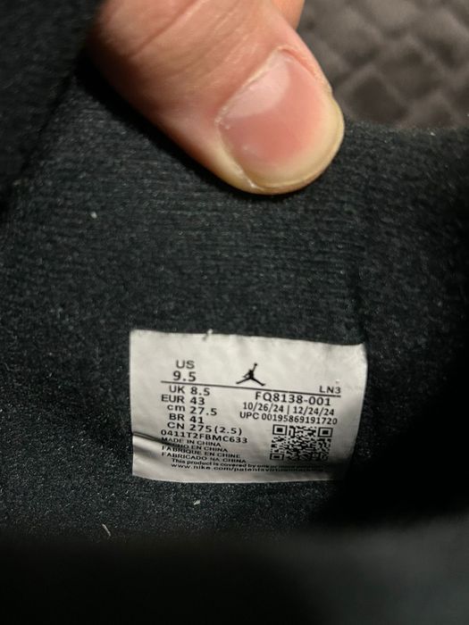 Jordan 4 White Thunder