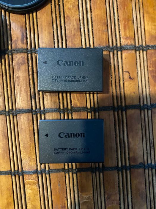 Canon 800d + 50мм обектив и аксесоари