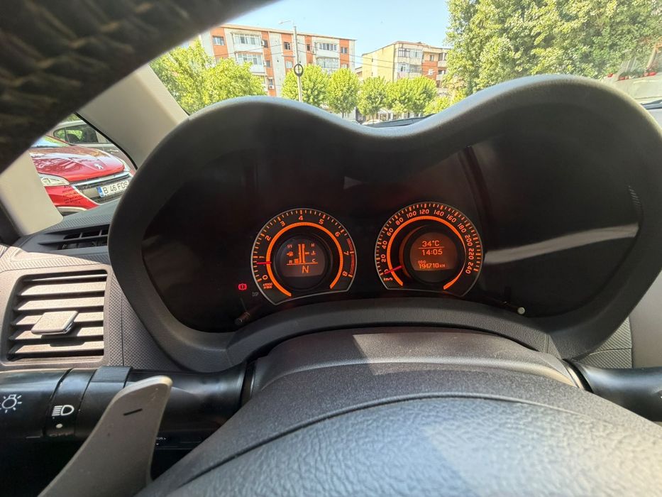 Vând Toyota Auris