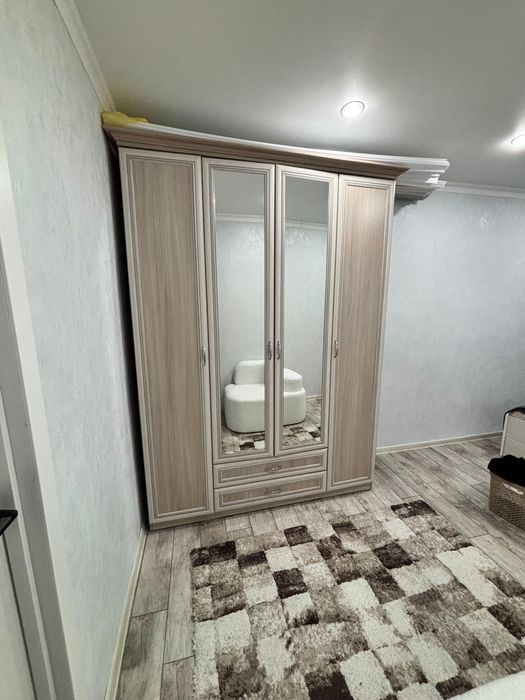 Продам шкаф состояние хорошая