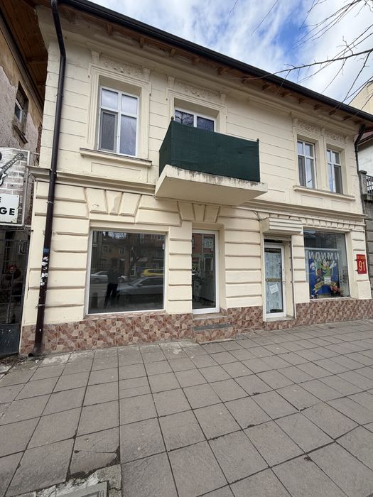 Магазин 50 кв дава се под наем
