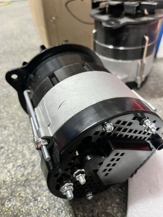 Генератор 24V. МТЗ, Амкодор