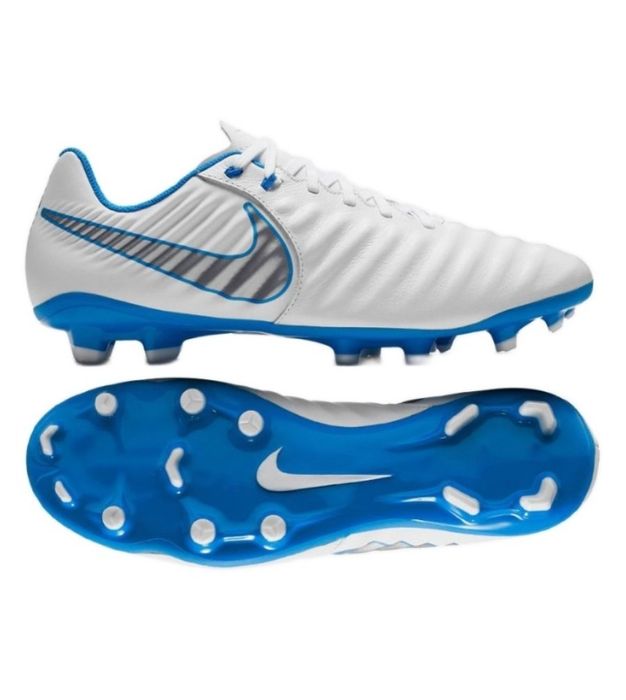 Бутонки Nike TIEMPO