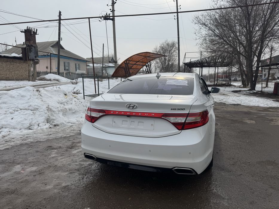 Хундай Грандауер.2015 год.