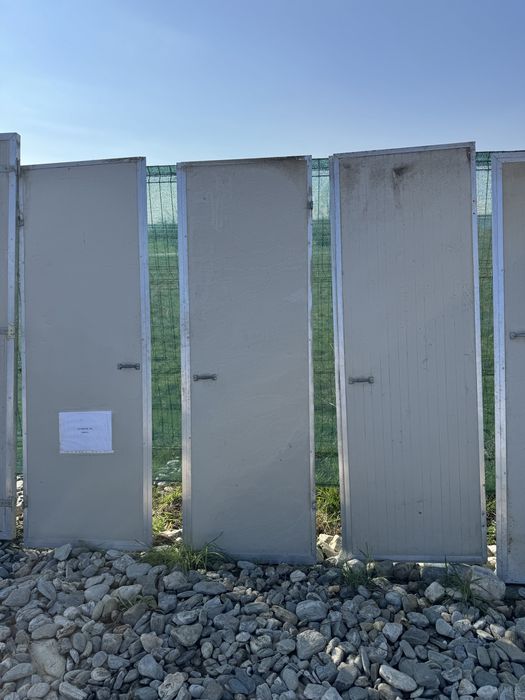 Usa panou sandwich 15 bucati