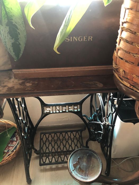 Шевна машина Singer