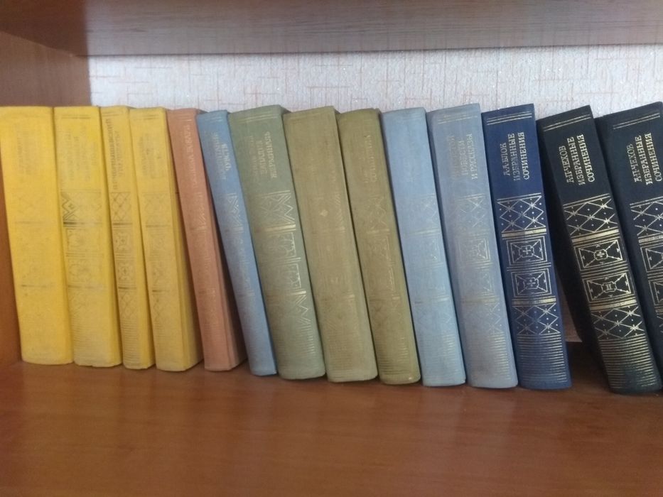 Продам книги разные