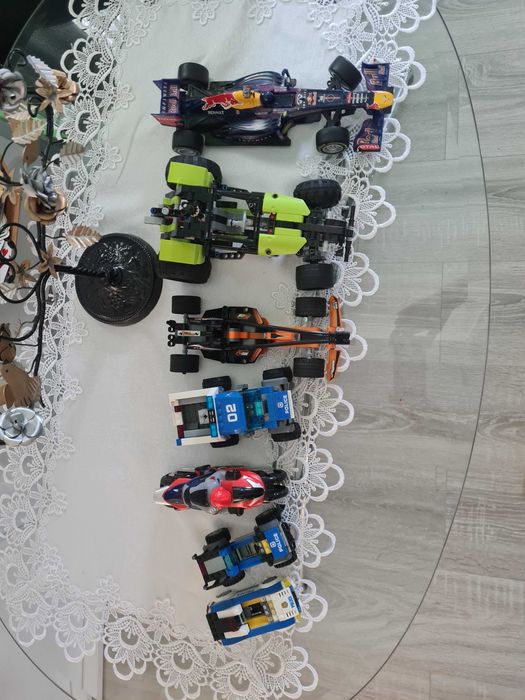 Masinute construite din lego