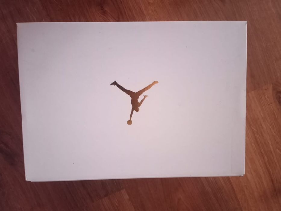 Jordan 1 mid crimson bliss/rush orange pourpre bliss/orange intense