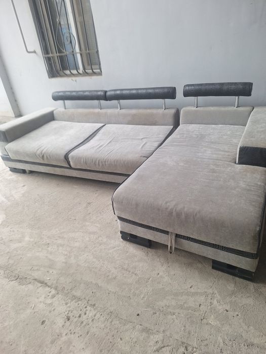 Диван угловой б/у