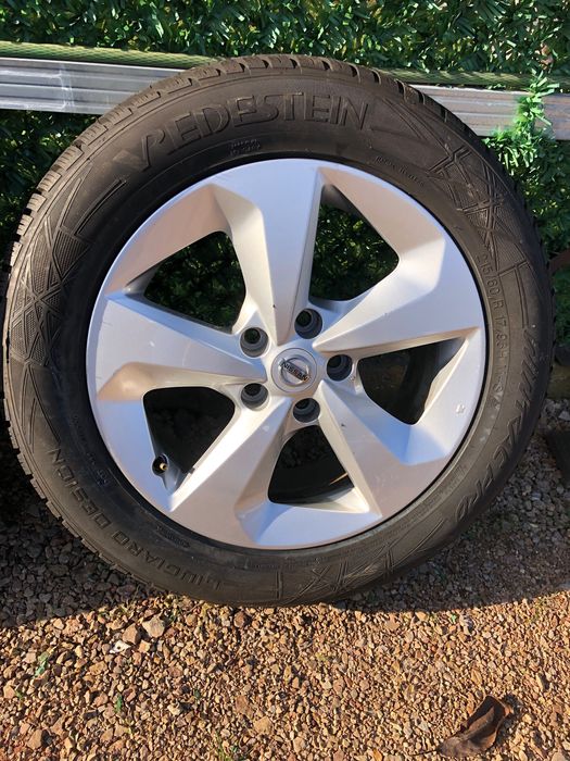 4бр. алуминиеви джанти с гуми от Nissan Qashqai 17 цола.
