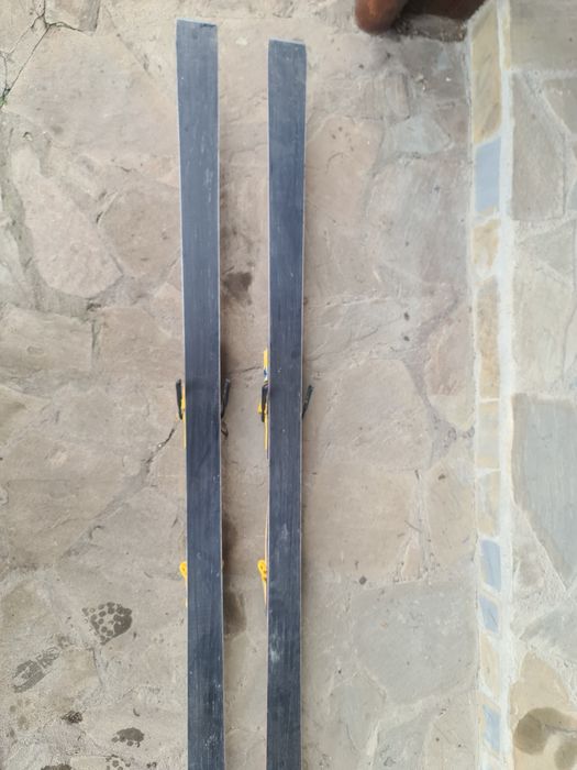 Schiuri Fischer carve 200cm + legături