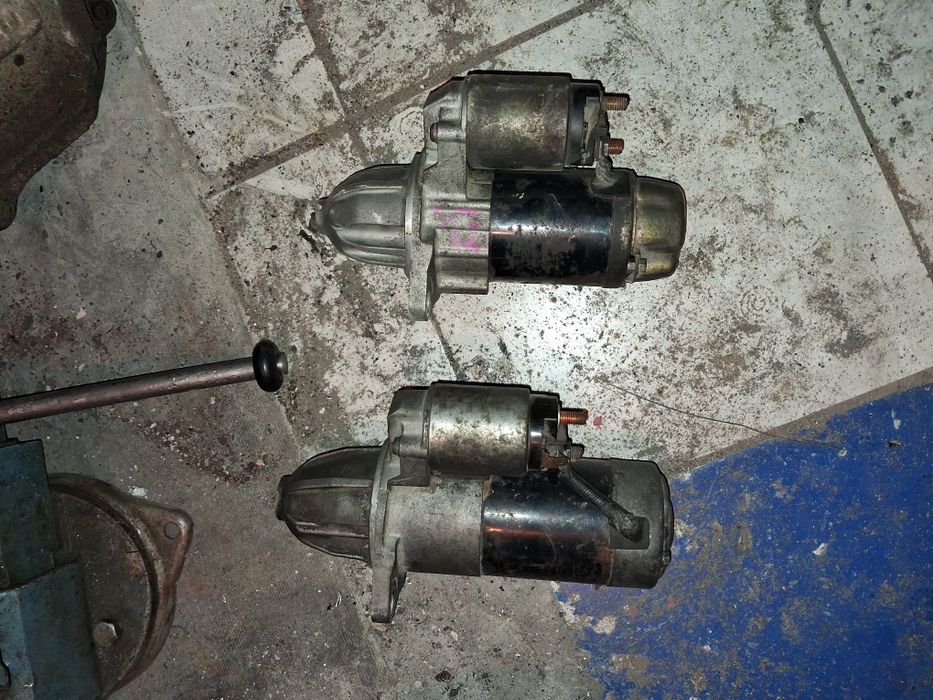 Продам. Амортизаторы