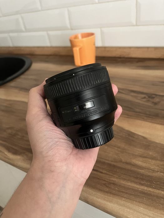 Продам объектив Nikon 85mm f1.8G