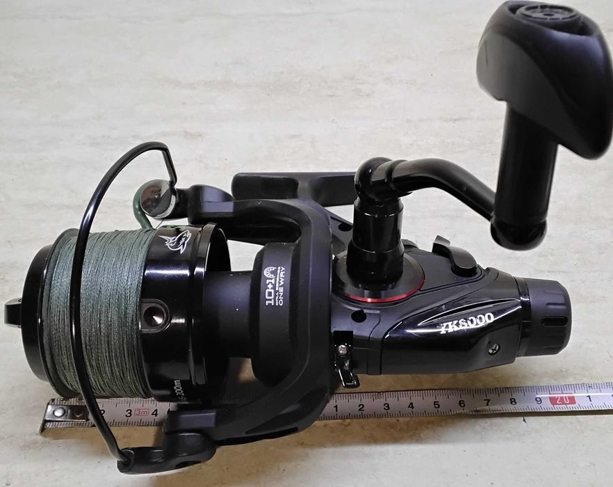 Макара за дънен риболов с двоен аванс Shark Carp YK 8 000