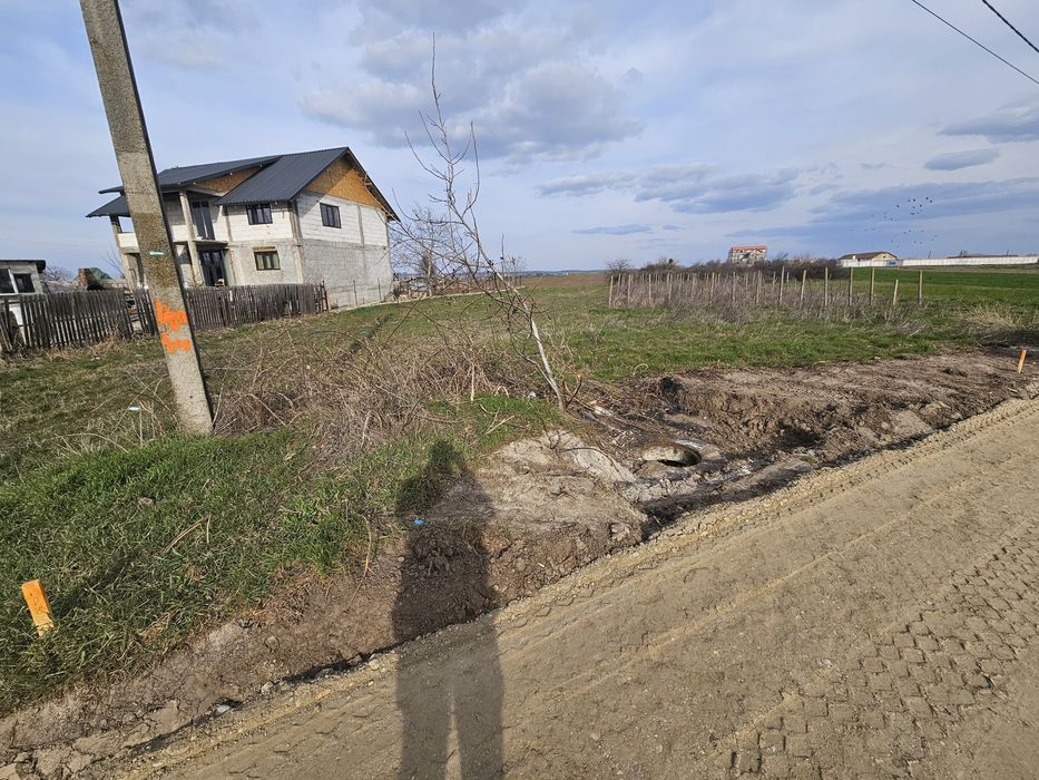 Teren intravilan 1000mp