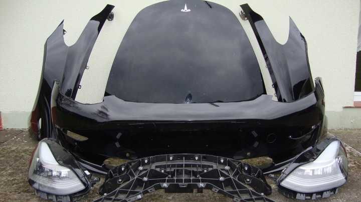 Продавам кузовни части к Tesla капак, броня, фарове, калници, стъкла